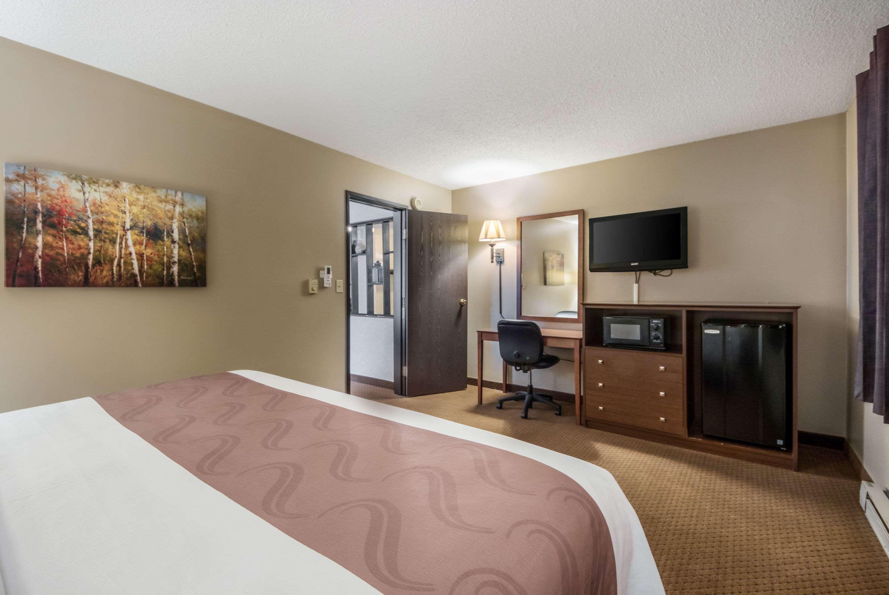 Quality Inn & Suites Newberry Exteriör bild
